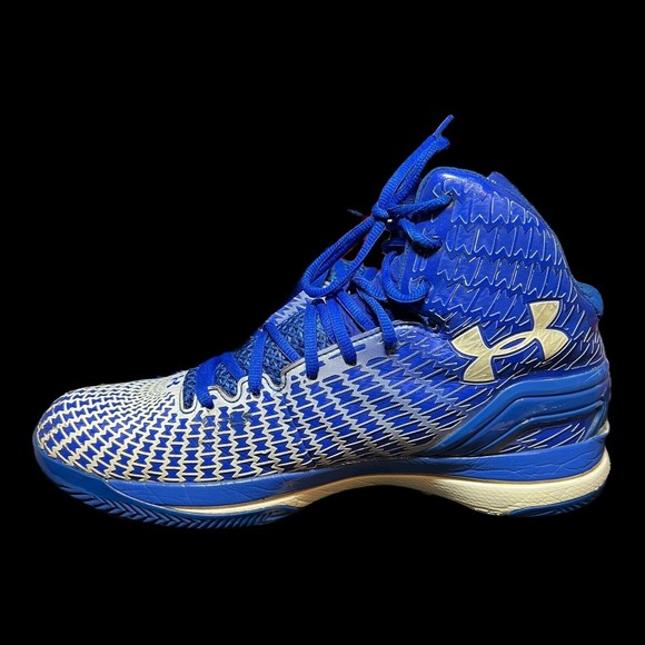 UNDER ARMOUR Clutch Fit Blue/ White Athletic Shoe Mens Size 11.5 (1246931-400) - Picture 11 of 12